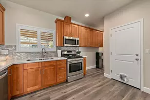 120 Campoli Dr, Morgan Hill, CA 95037 - Photo 19