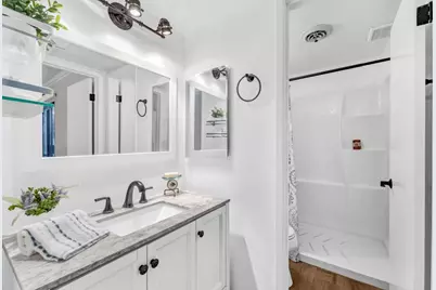 500 Glenwood Cir 313, Monterey, CA 93940 - Photo 5