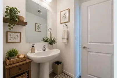 19832 Gabilan View Dr, Salinas, CA 93906 - Photo 9
