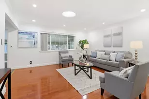 395 Fanyon St, Milpitas, CA 95035 - Photo 9