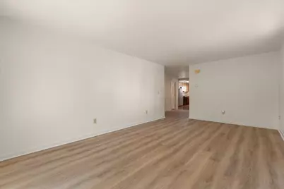 402 Winchester Dr, Watsonville, CA 95076 - Photo 9