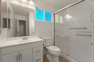 402 Winchester Dr, Watsonville, CA 95076 - Photo 13