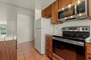 402 Winchester Dr, Watsonville, CA 95076 - Photo 5