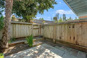 402 Winchester Dr, Watsonville, CA 95076 - Photo 15