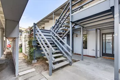 158 Kern St 10, Salinas, CA 93905 - Photo 3