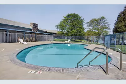 158 Kern St 10, Salinas, CA 93905 - Photo 17