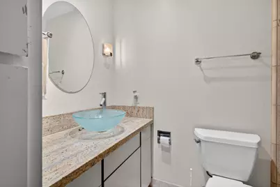 158 Kern St 10, Salinas, CA 93905 - Photo 5