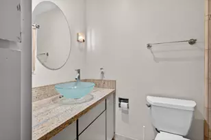 158 Kern St 10, Salinas, CA 93905 - Photo 5