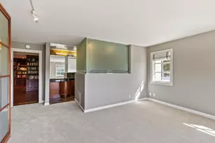 15 Boroughwood Pl, Hillsborough, CA 94010 - Photo 57