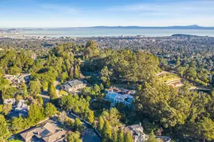 15 Boroughwood Pl, Hillsborough, CA 94010 - Photo 119