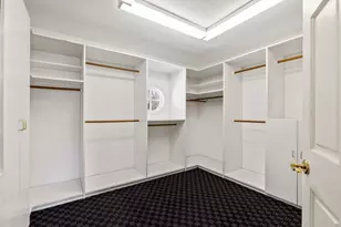 15 Boroughwood Pl, Hillsborough, CA 94010 - Photo 69