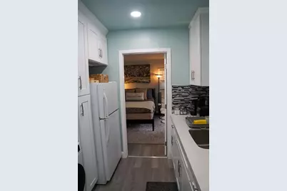 1524 Jasmine St B, San Mateo, CA 94402 - Photo 9