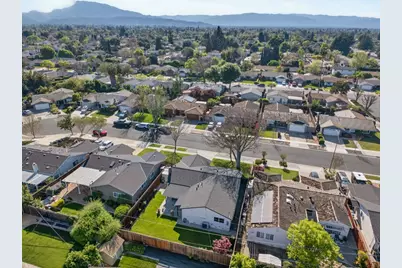 4012 Laurelglen Ct, San Jose, CA 95118 - Photo 53