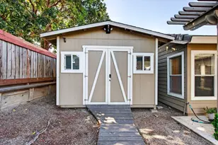 661 Del Mar Dr, Hollister, CA 95023 - Photo 31