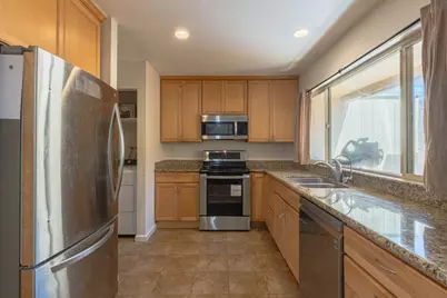 1224 Trinity Ave 14, Seaside, CA 93955 - Photo 9