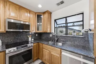 6023 Joaquin Murieta Ave A, Newark, CA 94560 - Photo 7