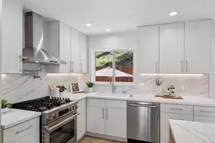 2 Celia Ct, Pacifica, CA 94044 - Photo 11