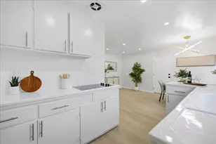 681 Coakley Dr, San Jose, CA 95117 - Photo 13