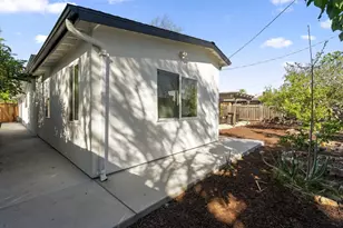 710 Lakechime Dr, Sunnyvale, CA 94089 - Photo 43