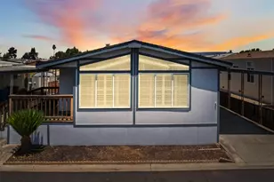 500 W 10th St 79, Gilroy, CA 95020 - Photo 1