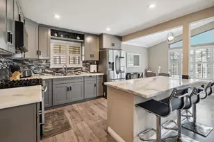 500 W 10th St 79, Gilroy, CA 95020 - Photo 7