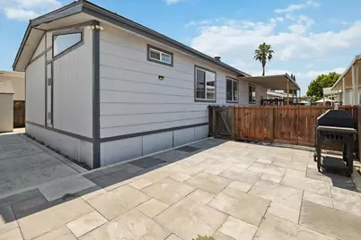 500 W 10th St 79, Gilroy, CA 95020 - Photo 33