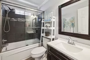 500 W 10th St 79, Gilroy, CA 95020 - Photo 23