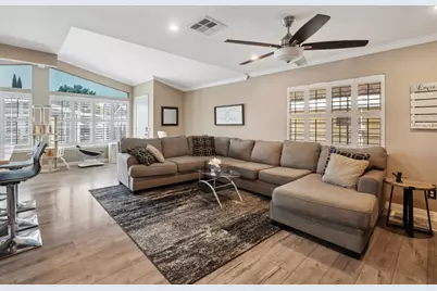 500 W 10th St 79, Gilroy, CA 95020 - Photo 3