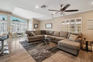 500 W 10th St 79, Gilroy, CA 95020 - Photo 3