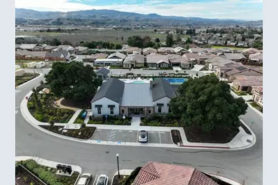 2080 White Oak Dr, Hollister, CA 95023 - Photo 25