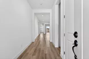 2080 White Oak Dr, Hollister, CA 95023 - Photo 3