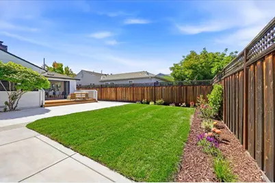 549 Emerald Ave, San Carlos, CA 94070 - Photo 71