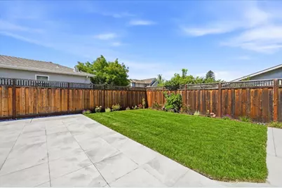 549 Emerald Ave, San Carlos, CA 94070 - Photo 69