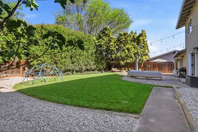 2260 Constitution Drive, San Jose, CA 95124 - Photo 37