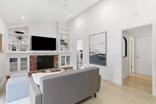 2260 Constitution Dr, San Jose, CA 95124 - Photo 17