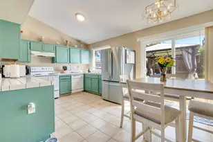 648 Pismo Way, Los Banos, CA 93635 - Photo 13