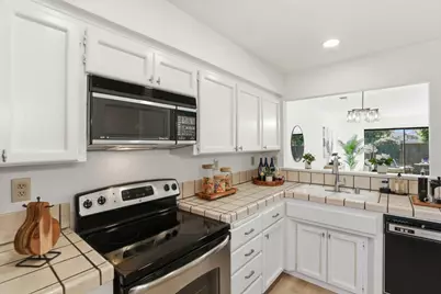 17101 Creekside Cir, Morgan Hill, CA 95037 - Photo 15