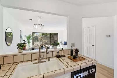 17101 Creekside Cir, Morgan Hill, CA 95037 - Photo 13