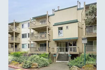 381 Half Moon Ln 209, Daly City, CA 94015 - Photo 1