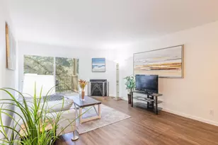 381 Half Moon Ln 209, Daly City, CA 94015 - Photo 11