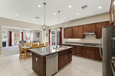 1575 Sunflower Dr, Hollister, CA 95023 - Photo 9