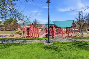 9554 Rodeo Dr, Gilroy, CA 95020 - Photo 33