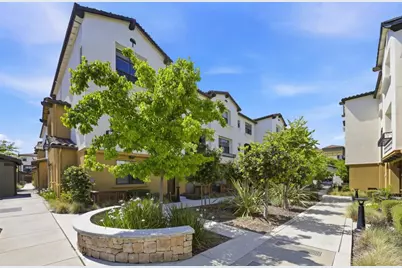 767 Santa Cecilia Ter, Sunnyvale, CA 94085 - Photo 3