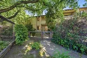 22475 McClellan Rd, Cupertino, CA 95014 - Photo 31