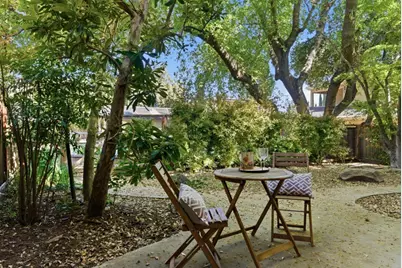 22475 McClellan Rd, Cupertino, CA 95014 - Photo 27