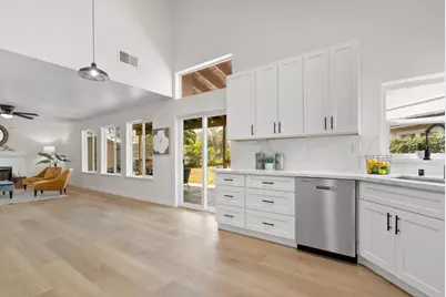 2170 Clearview Dr, Hollister, CA 95023 - Photo 13