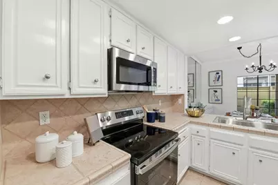 1940 Huxley Ct, San Jose, CA 95125 - Photo 13