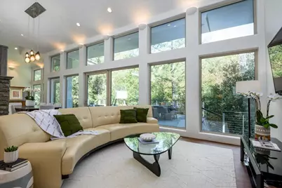 16345 Sanborn Rd, Saratoga, CA 95070 - Photo 11