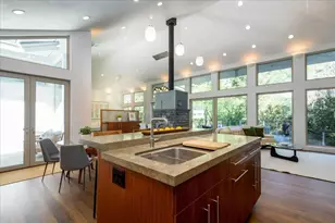 16345 Sanborn Rd, Saratoga, CA 95070 - Photo 15