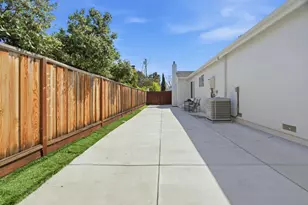 280 Matadero Ave, Palo Alto, CA 94306 - Photo 37